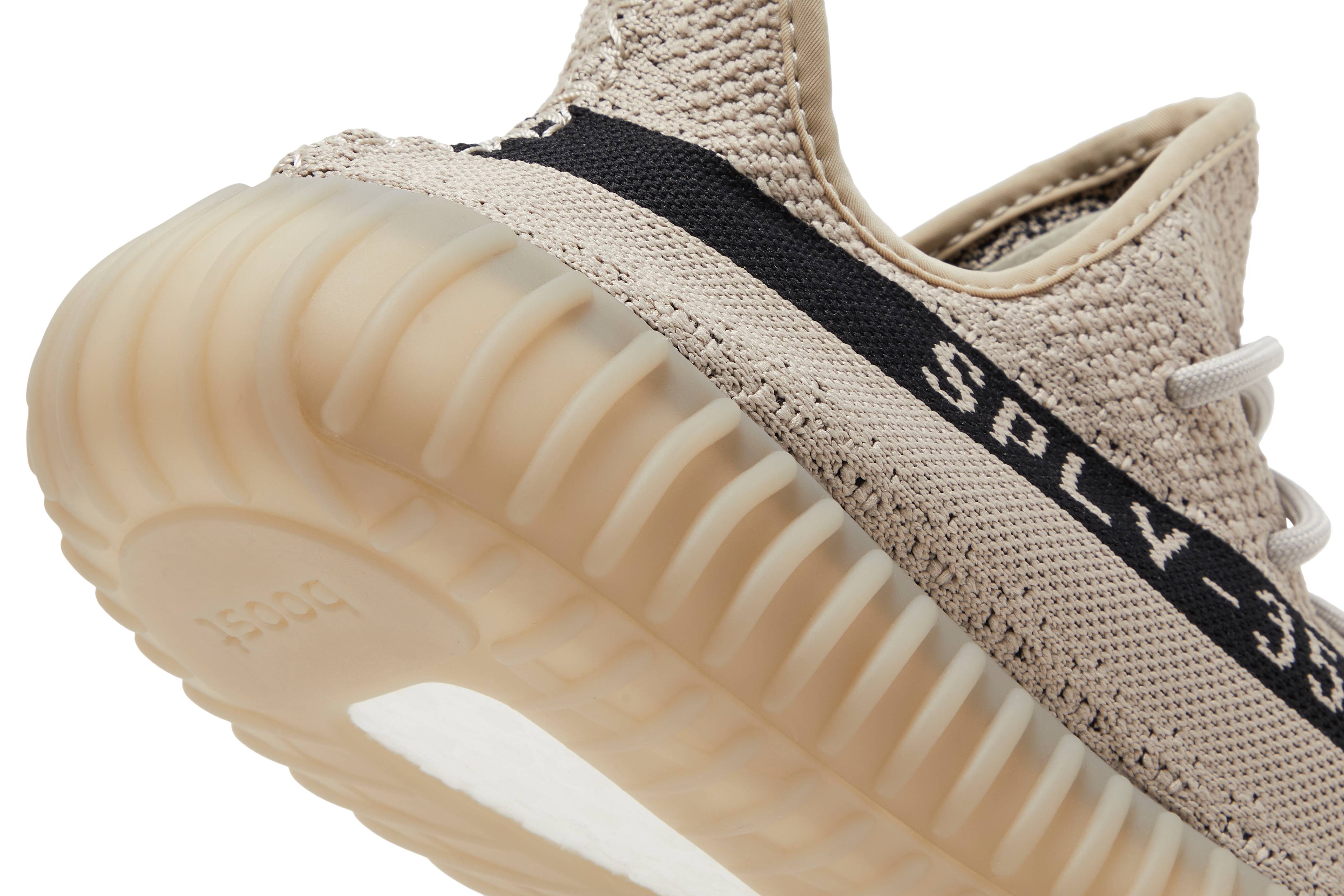 adidas Yeezy Boost 350 V2 ‚Beige Black‘ HP7870