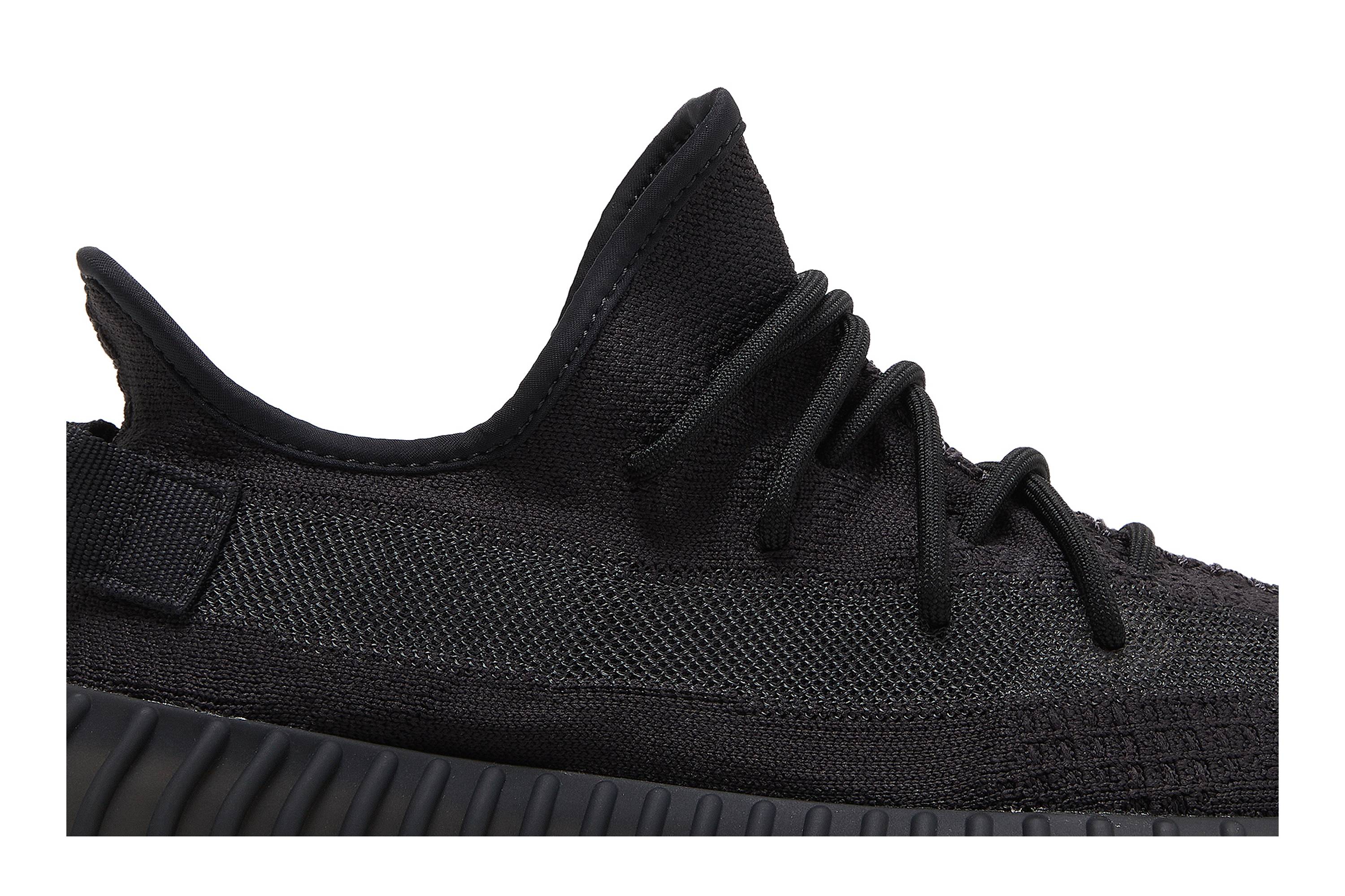 adidas Yeezy Boost 350 V2 ‚Onyx‘ HQ4540