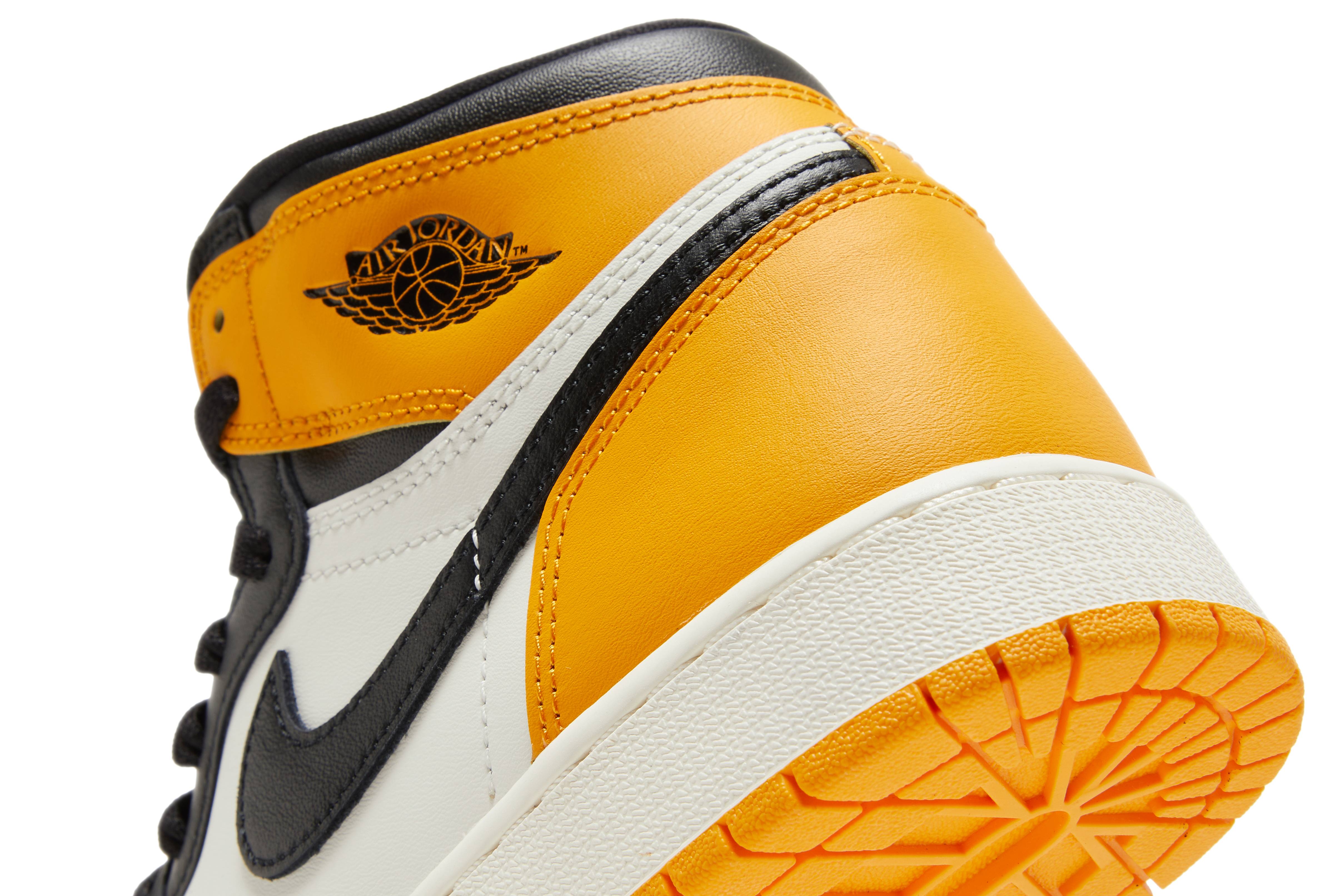 Air Jordan 1 Retro High OG ‚Yellow Toe‘ 555088-711