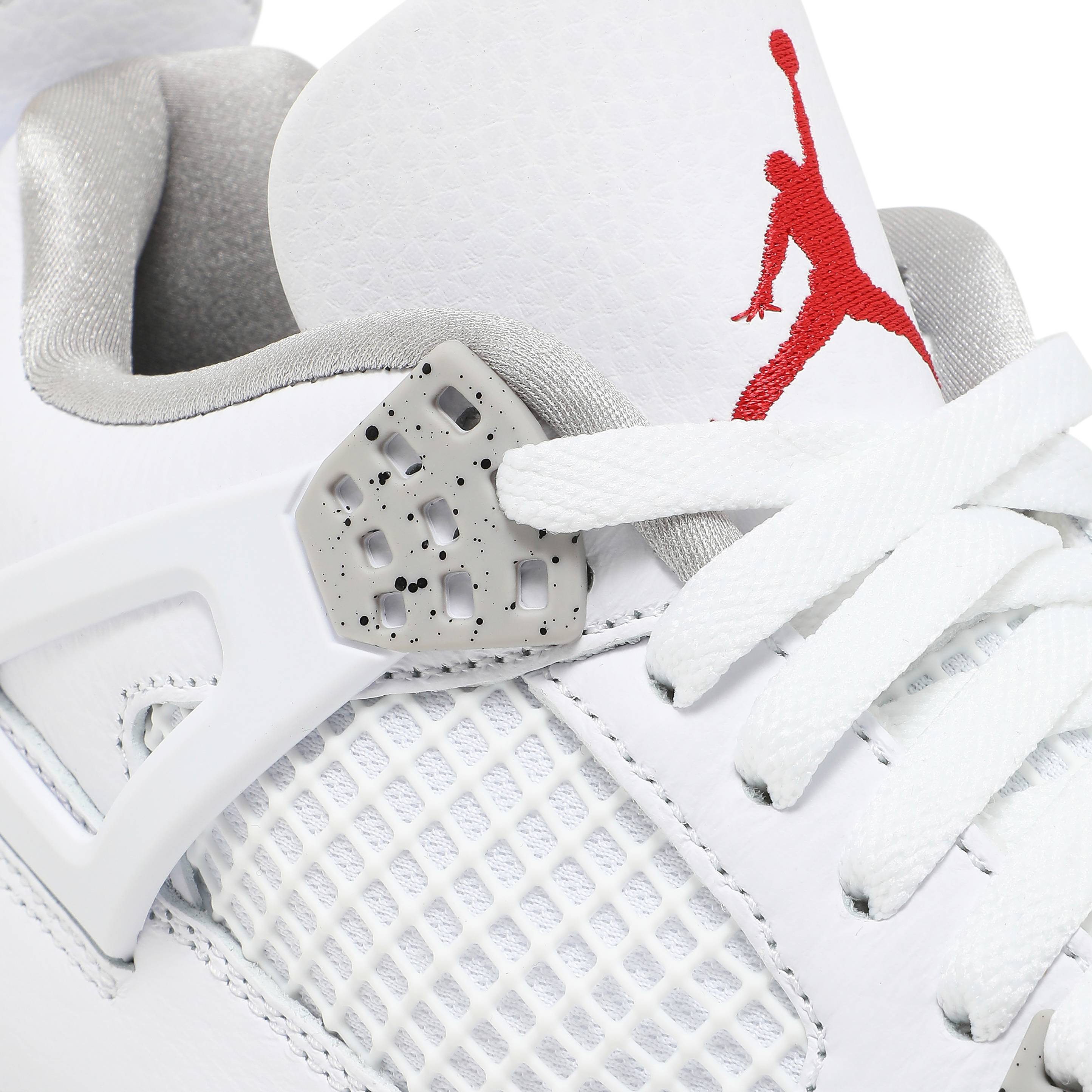 Air Jordan 4 Retro ‚White Oreo‘ CT8527-100