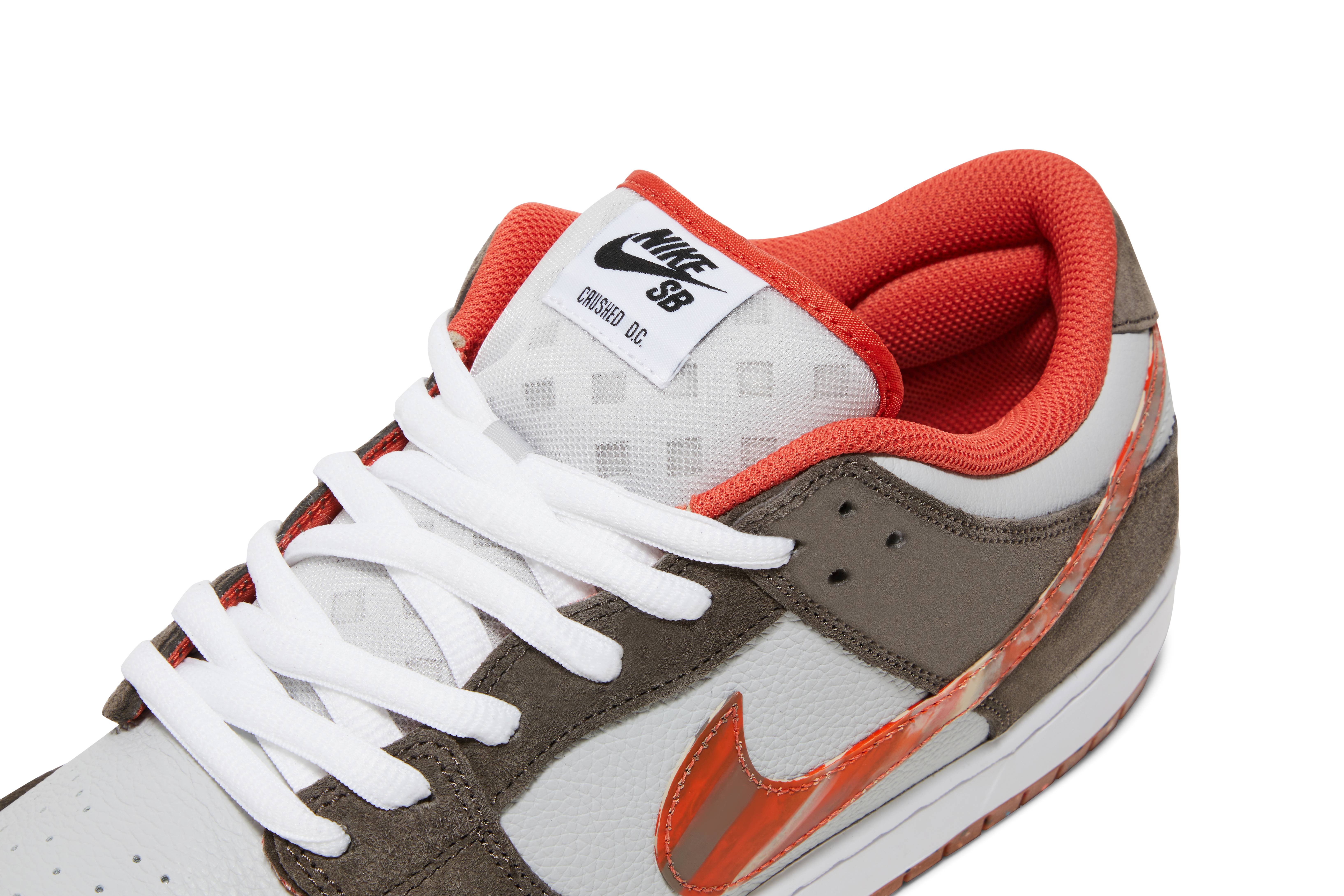 Crushed Skate Shop x Nike SB Dunk Low QS ‚Olive Grey/Mantra Orange‘ DH7782-001