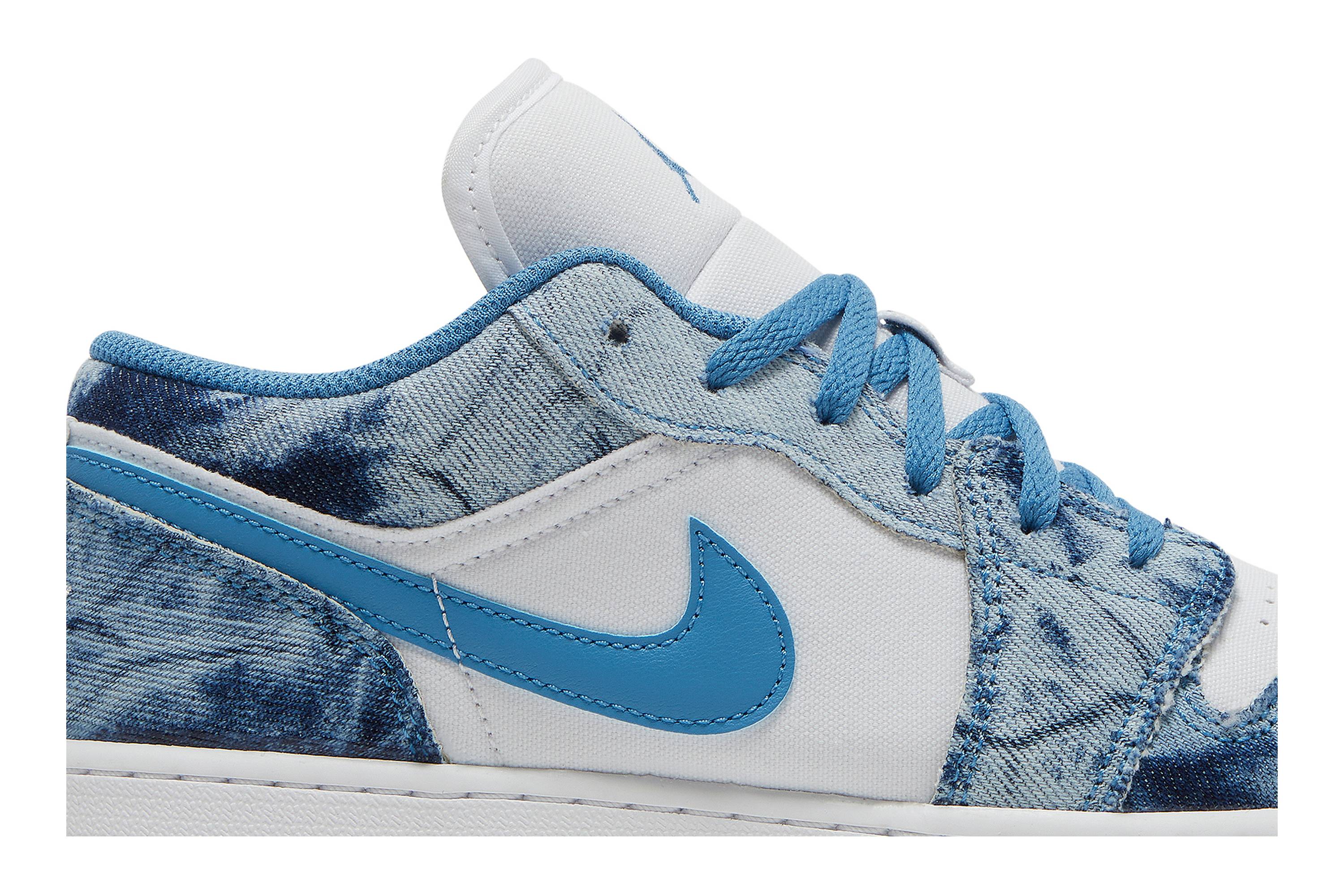 (Grade School) Air Jordan 1 Low ‚Washed Denim‘ DM8947-100