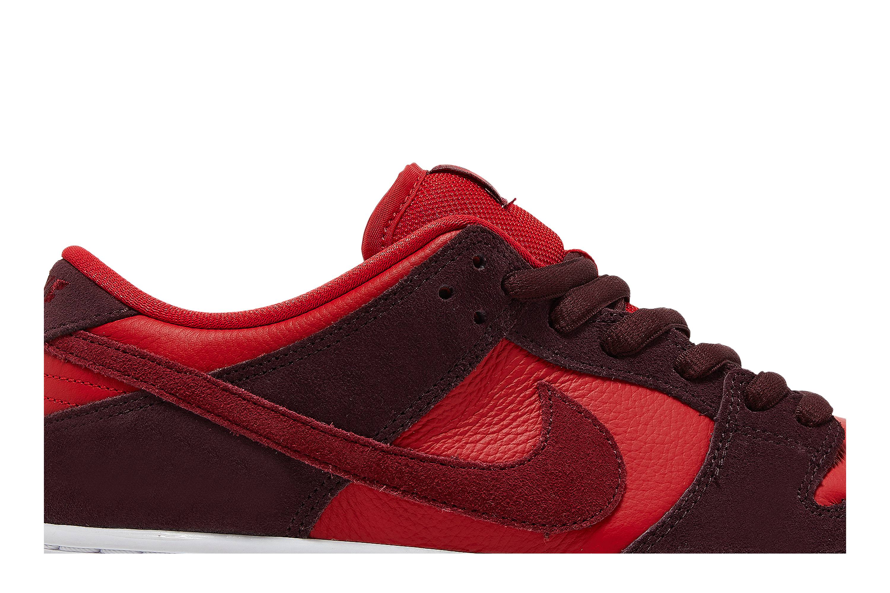 Nike SB Dunk Low ‚Cherry‘ DM0807-600