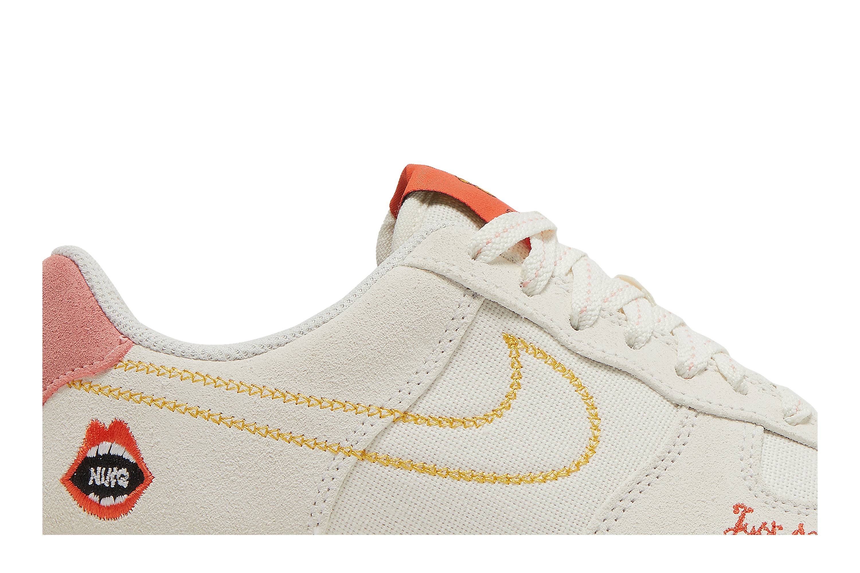 (Women) Nike Air Force 1 Low ‚Peace‘ DQ7656-100